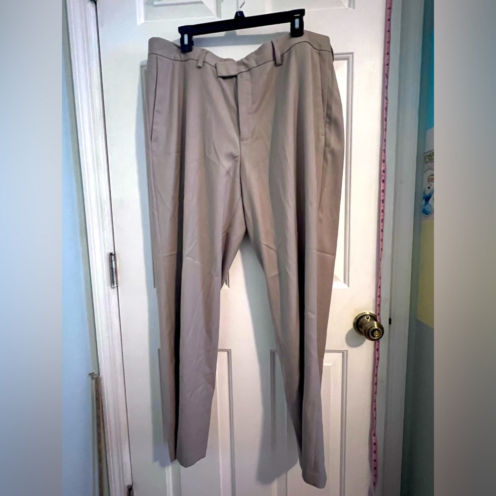 Men’s khaki, beige dress slacks pants 36X30 Kenneth Cole